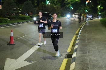 Runner Photo 4238971