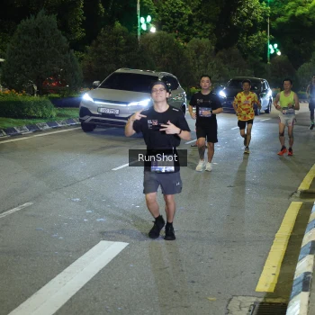 Runner Photo 4238981