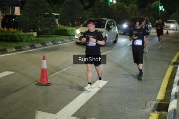 Runner Photo 4239040