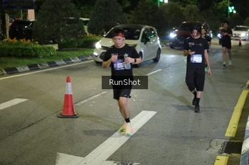 Runner Photo 4239042