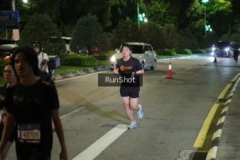 Runner Photo 4239045