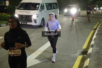 Runner Photo 4239084
