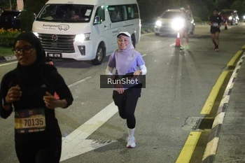 Runner Photo 4239087
