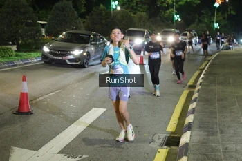 Runner Photo 4239113
