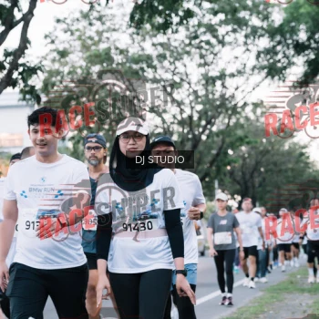 Runner Photo 423914