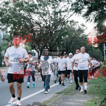 Runner Photo 423921