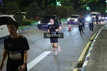 Runner Photo 4239243