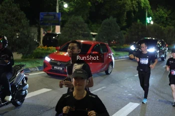 Runner Photo 4239246