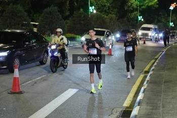 Runner Photo 4239259