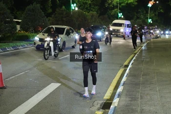Runner Photo 4239277