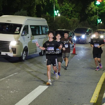 Runner Photo 4239283
