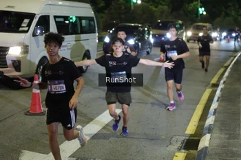 Runner Photo 4239292