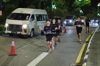 Runner Photo 4239296