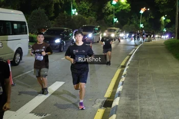 Runner Photo 4239299