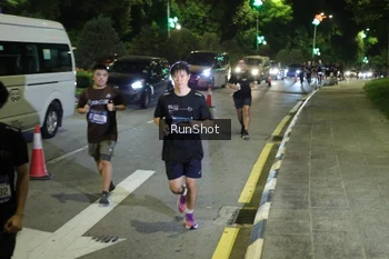 Runner Photo 4239300