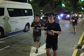 Runner Photo 4239305