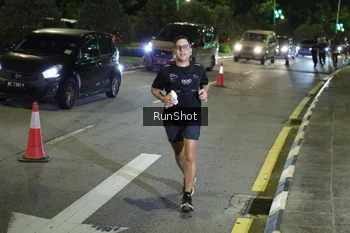 Runner Photo 4239306