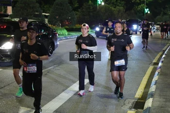 Runner Photo 4239334