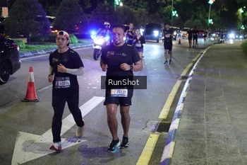 Runner Photo 4239336