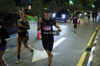 Runner Photo 4239350