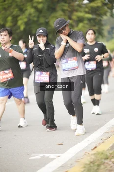Runner Photo 4239362