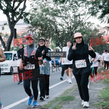 Runner Photo 423937