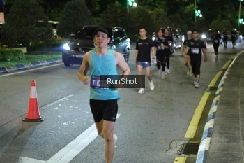 Runner Photo 4239417