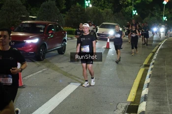 Runner Photo 4239500