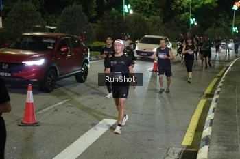 Runner Photo 4239501