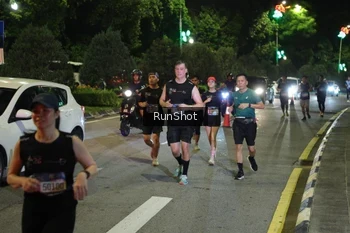 Runner Photo 4239524