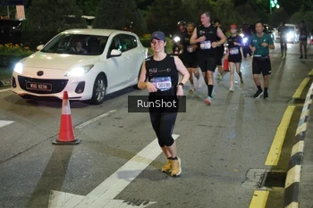 Runner Photo 4239525