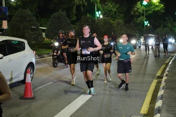 Runner Photo 4239530