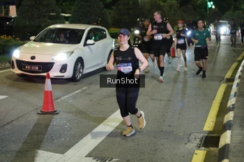 Runner Photo 4239533