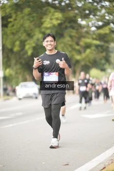 Runner Photo 4239631