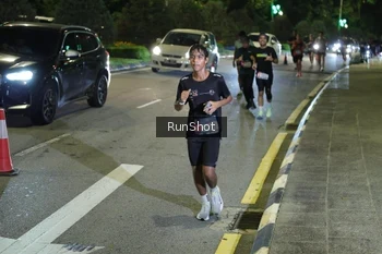 Runner Photo 4239659