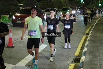 Runner Photo 4239666