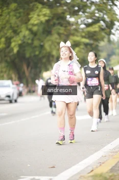 Runner Photo 4239678
