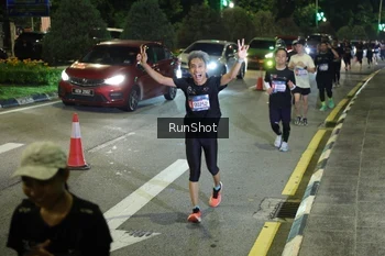 Runner Photo 4239689