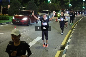 Runner Photo 4239700