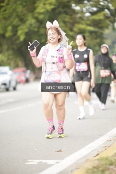 Runner Photo 4239704