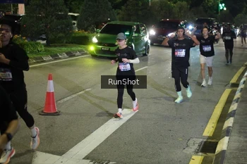 Runner Photo 4239770