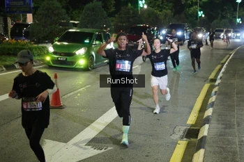 Runner Photo 4239791