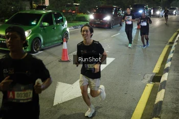 Runner Photo 4239798