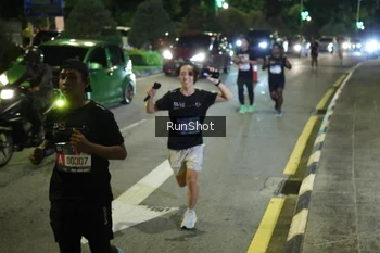 Runner Photo 4239802