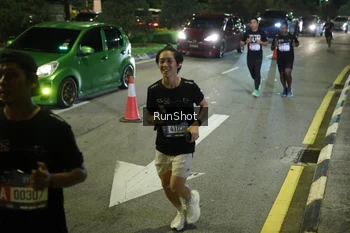 Runner Photo 4239803