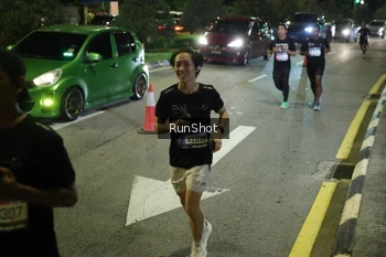 Runner Photo 4239804