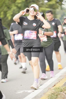 Runner Photo 4239947