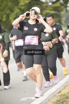 Runner Photo 4239959
