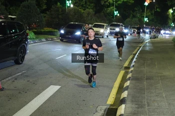 Runner Photo 4239971