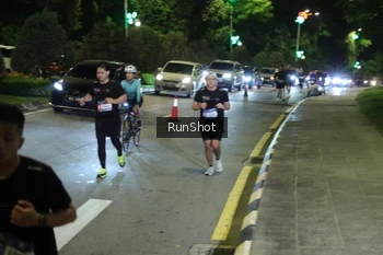 Runner Photo 4239973